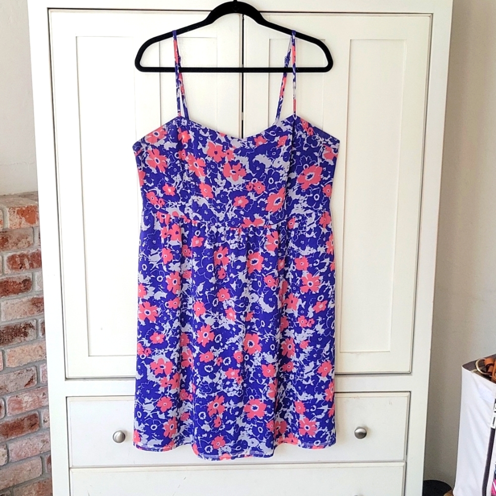 Forever 21  Floral Chiffon Dress